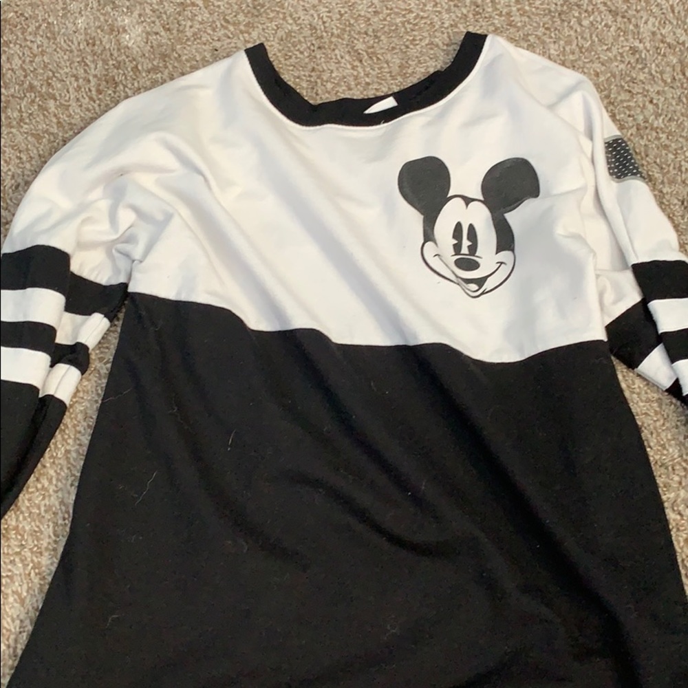 long sleeve shirt